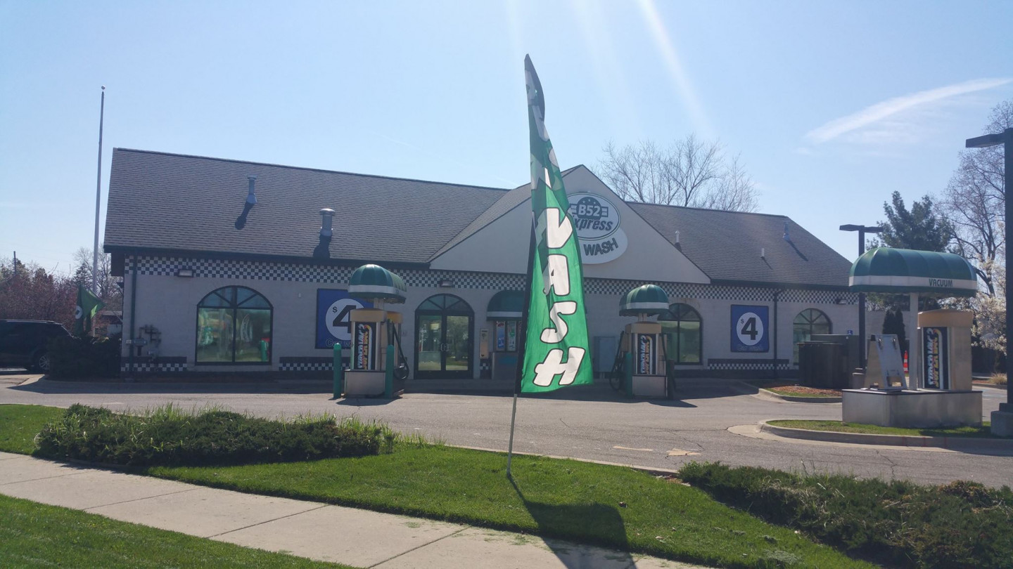 Drive Thru Car Wash Grand Rapids, MI B52 Express